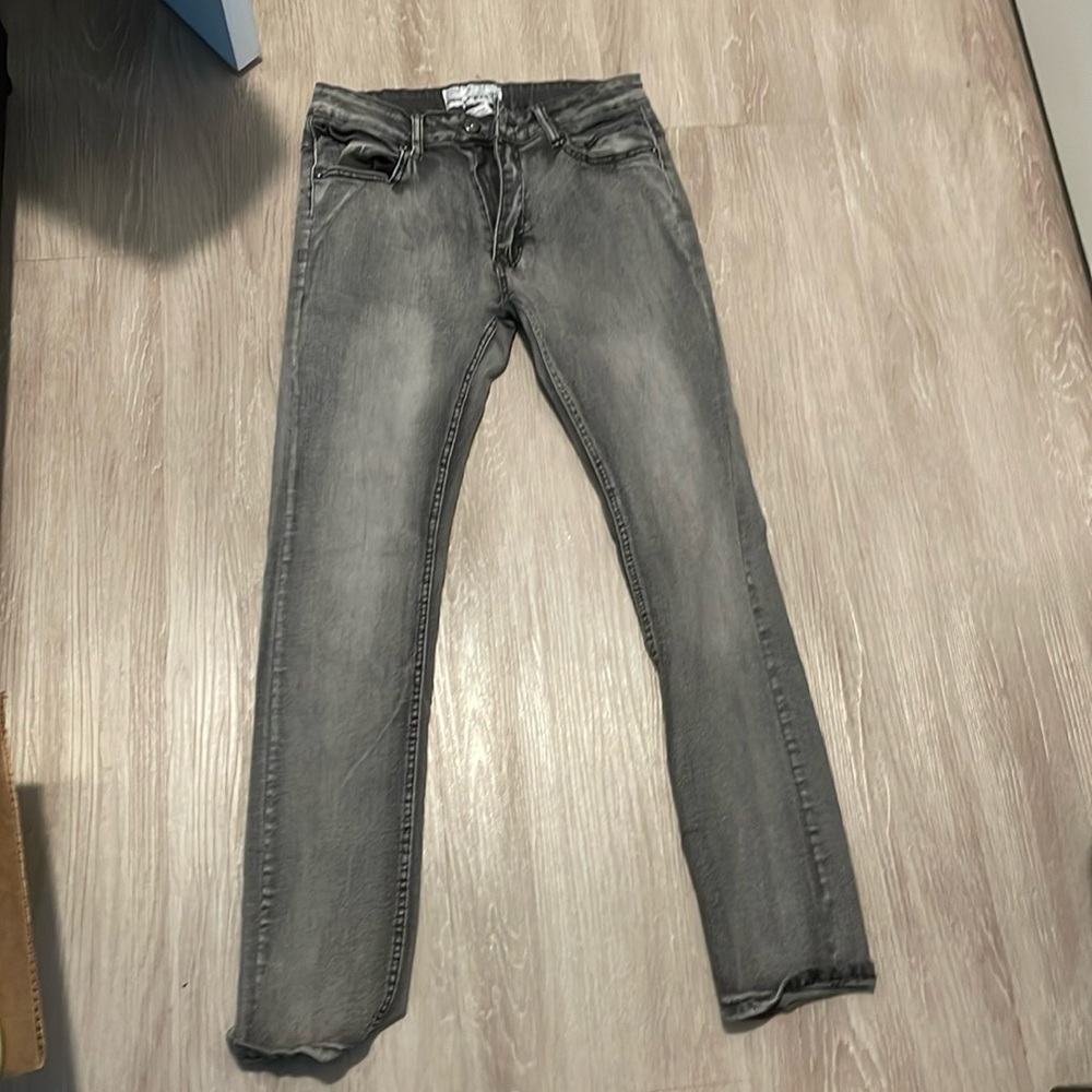 Men Grey skinny jeans